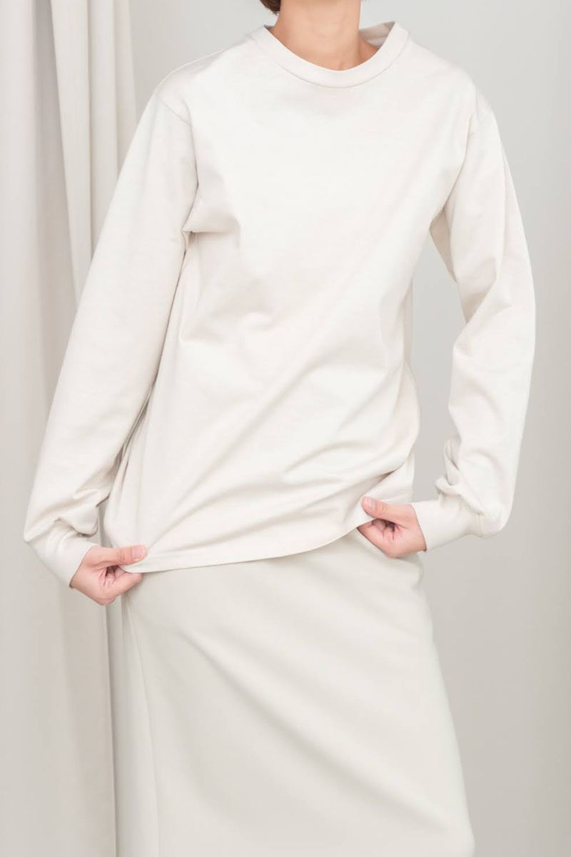 シワになりにくい優秀素材