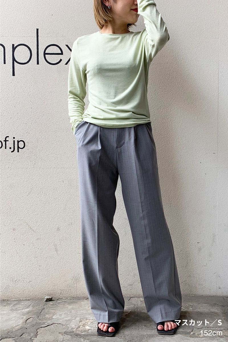 タックワイドストライプパンツ