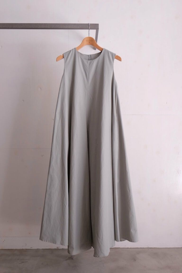 ナインアール,rrrrrrrrr,ウォーターレジャーワンピース