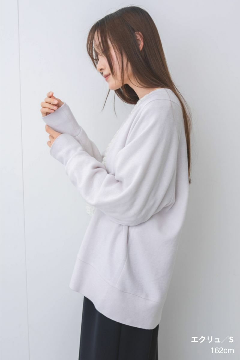 季節の狭間をやさしくつなぐ服